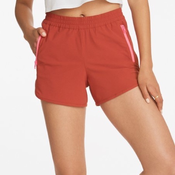 JUICY COUTURE | Zipper-Pocket Shorts Sz M - Picture 2 of 3